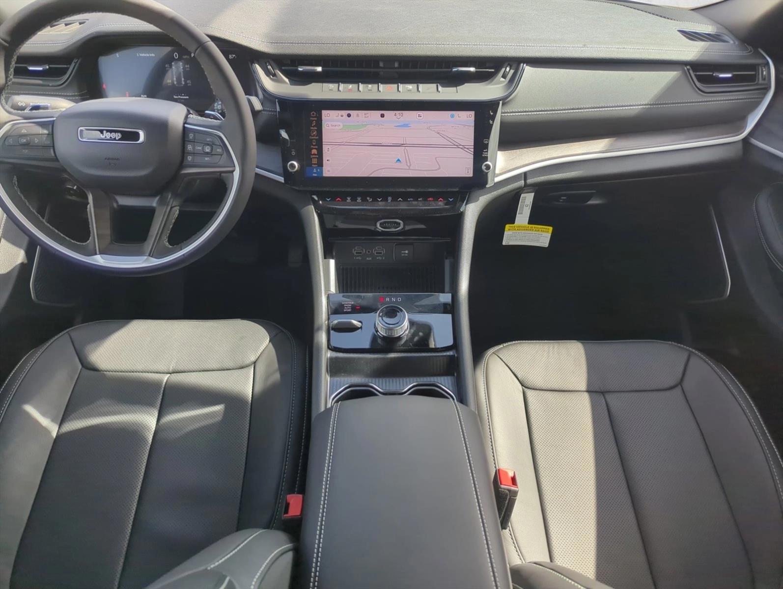 Thumbnail: 2026 Jeep Grand Cherokee - 3