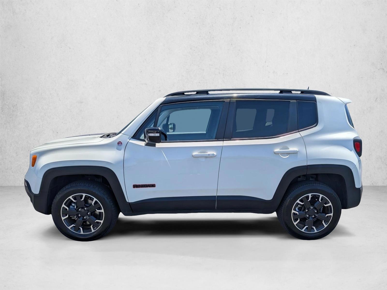Thumbnail: 2023 Jeep Renegade - 2