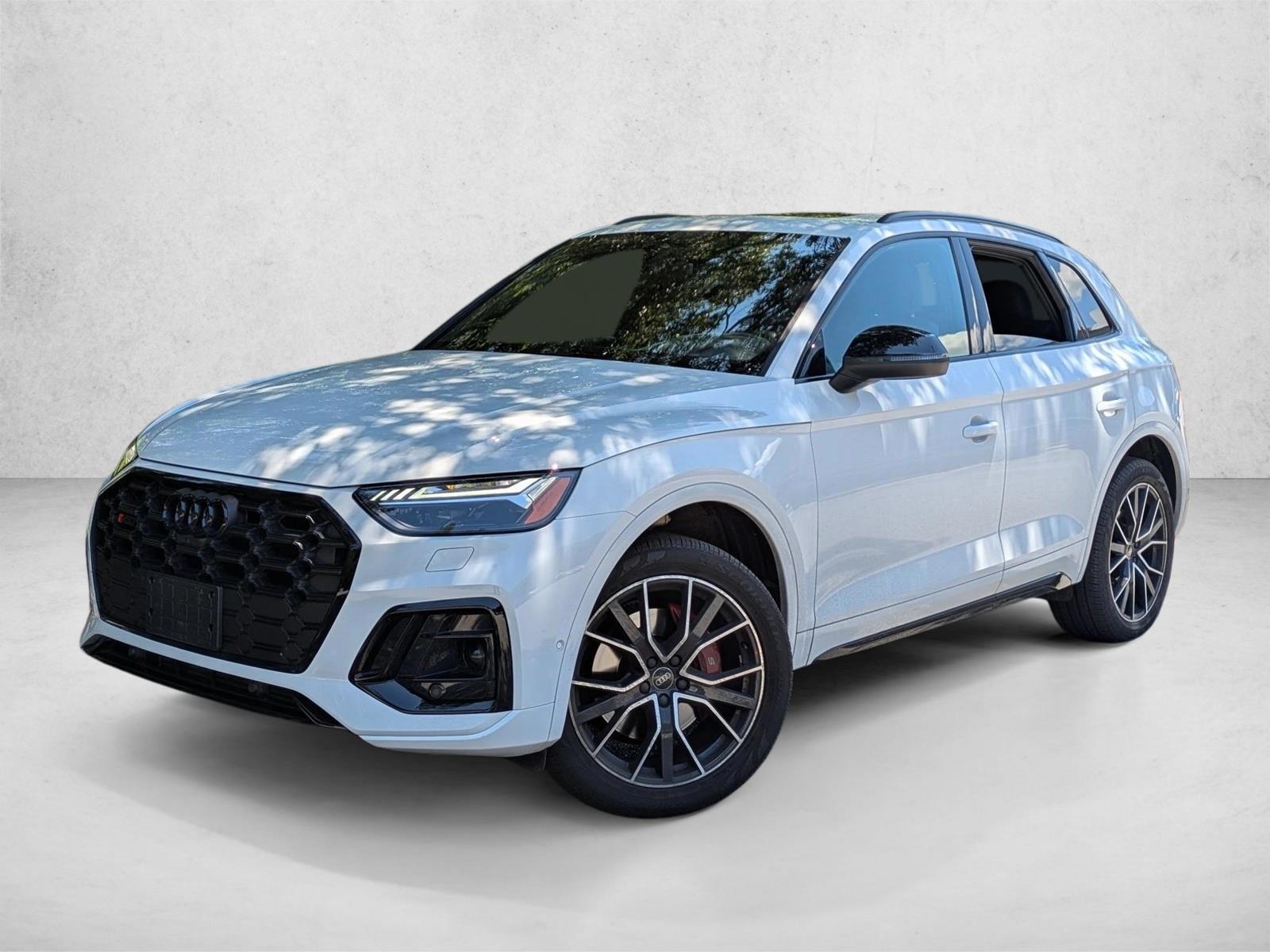 Thumbnail: 2025 Audi SQ5 - 1