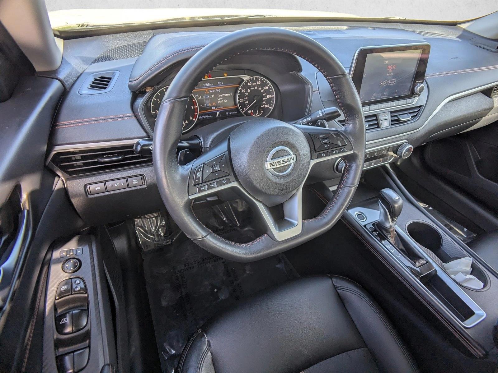 Thumbnail: 2022 Nissan Altima - 3