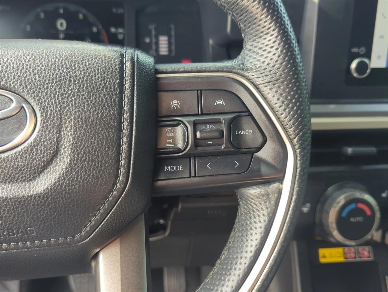 2024 Toyota Tacoma SR5 - Photo 16