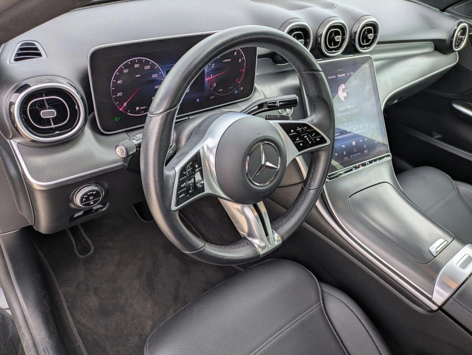 Thumbnail: 2024 Mercedes-Benz C-Class - 3