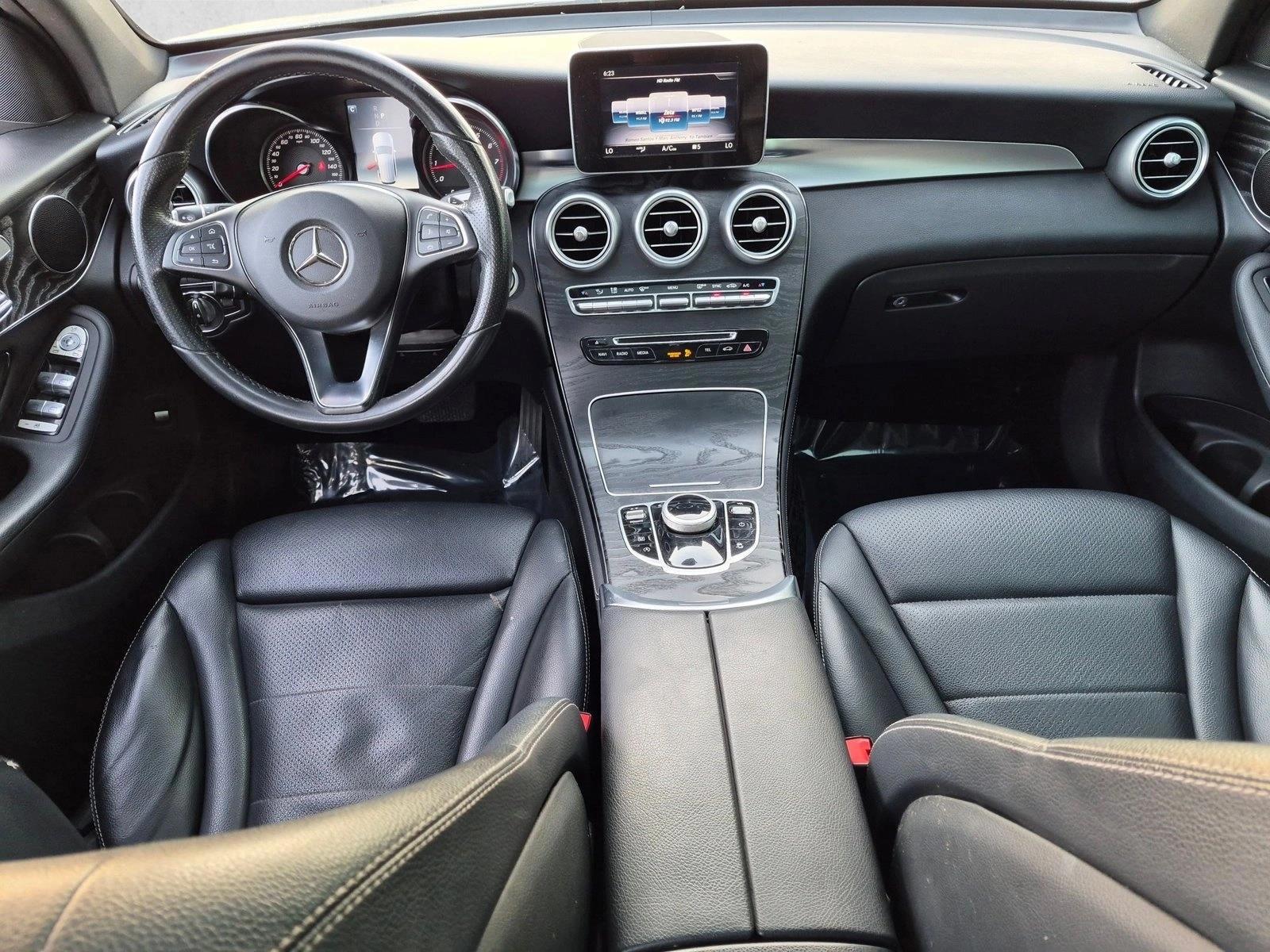 Thumbnail: 2018 Mercedes-Benz GLC - 3