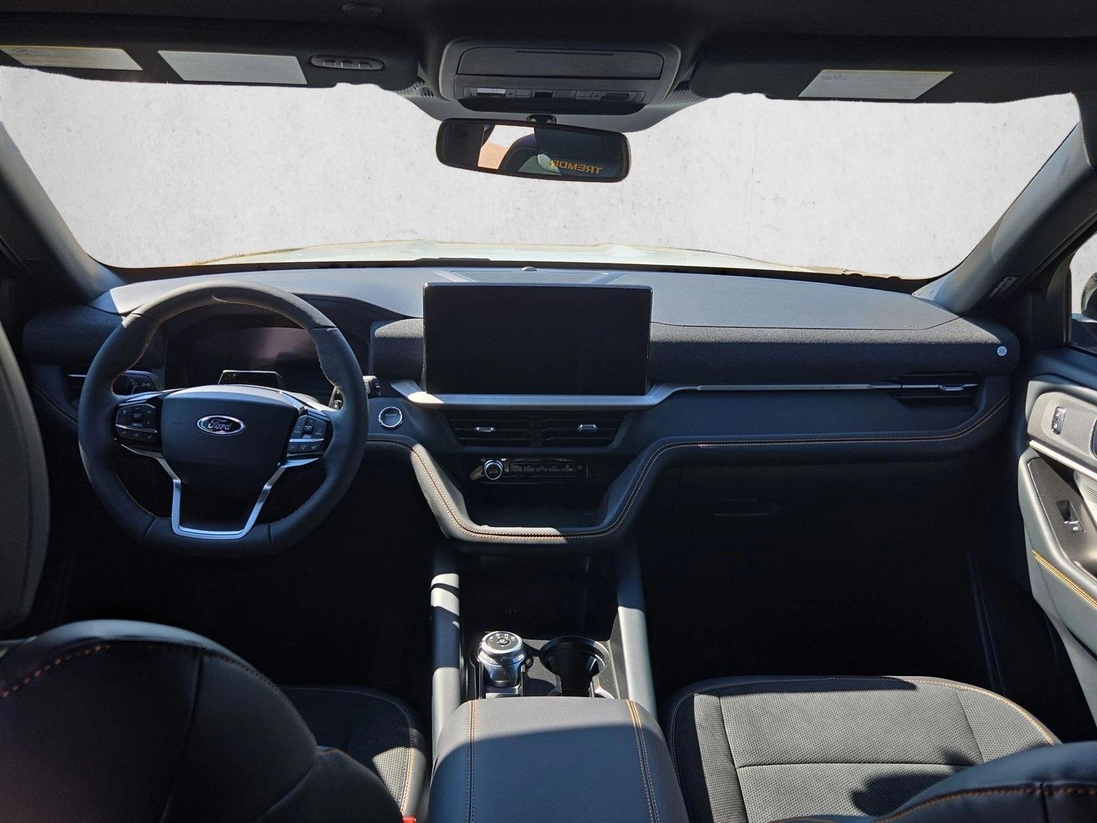 Thumbnail: 2026 Ford Explorer - 3