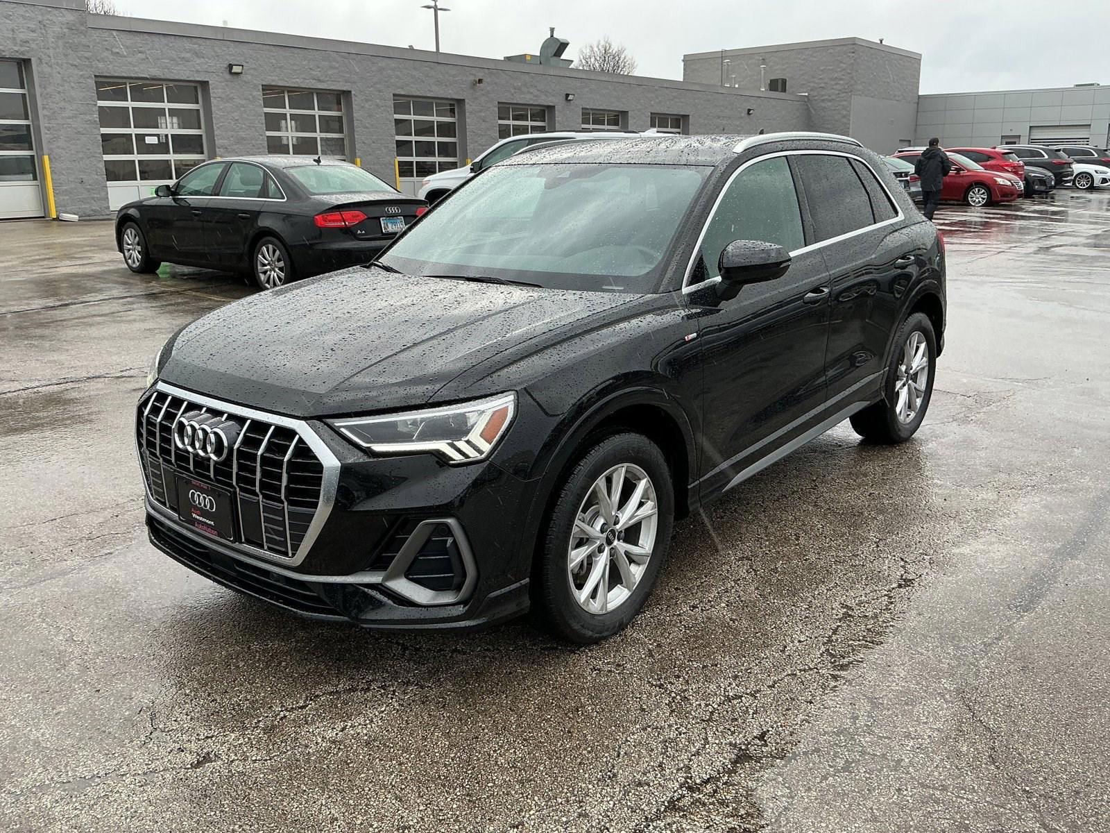 Thumbnail: 2025 Audi Q3 - 1