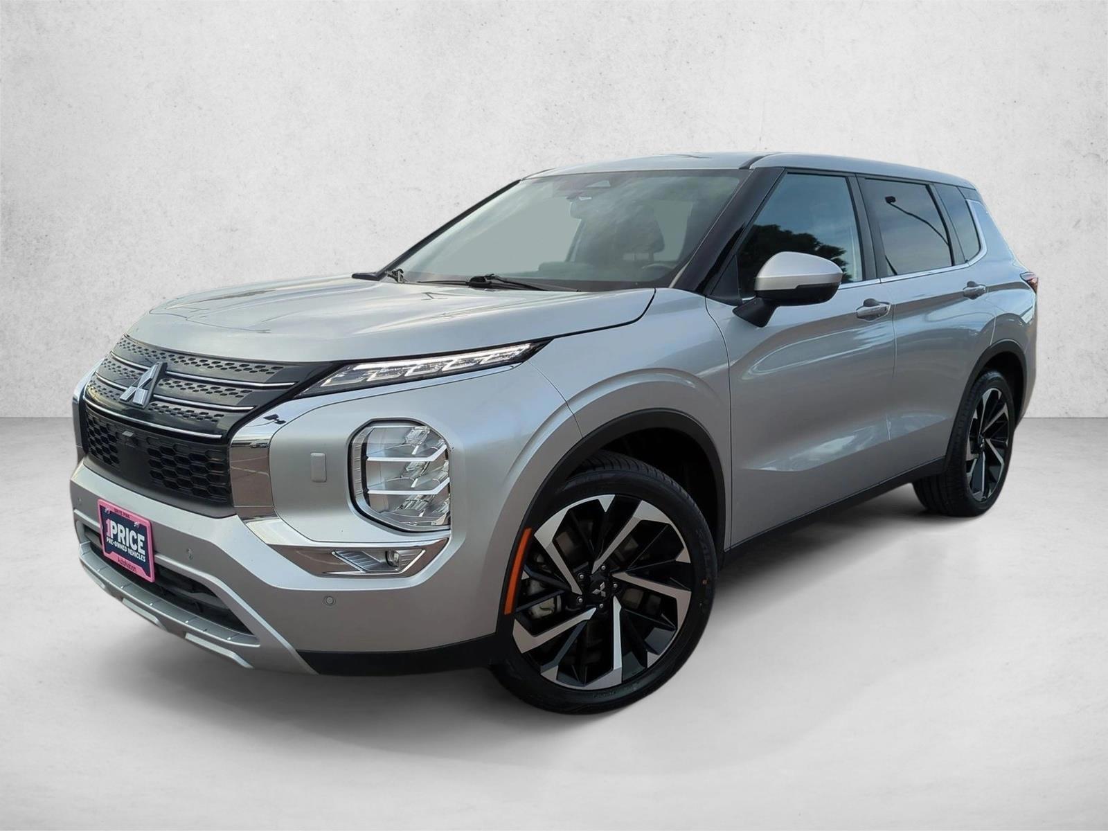 Thumbnail: 2024 Mitsubishi Outlander - 1