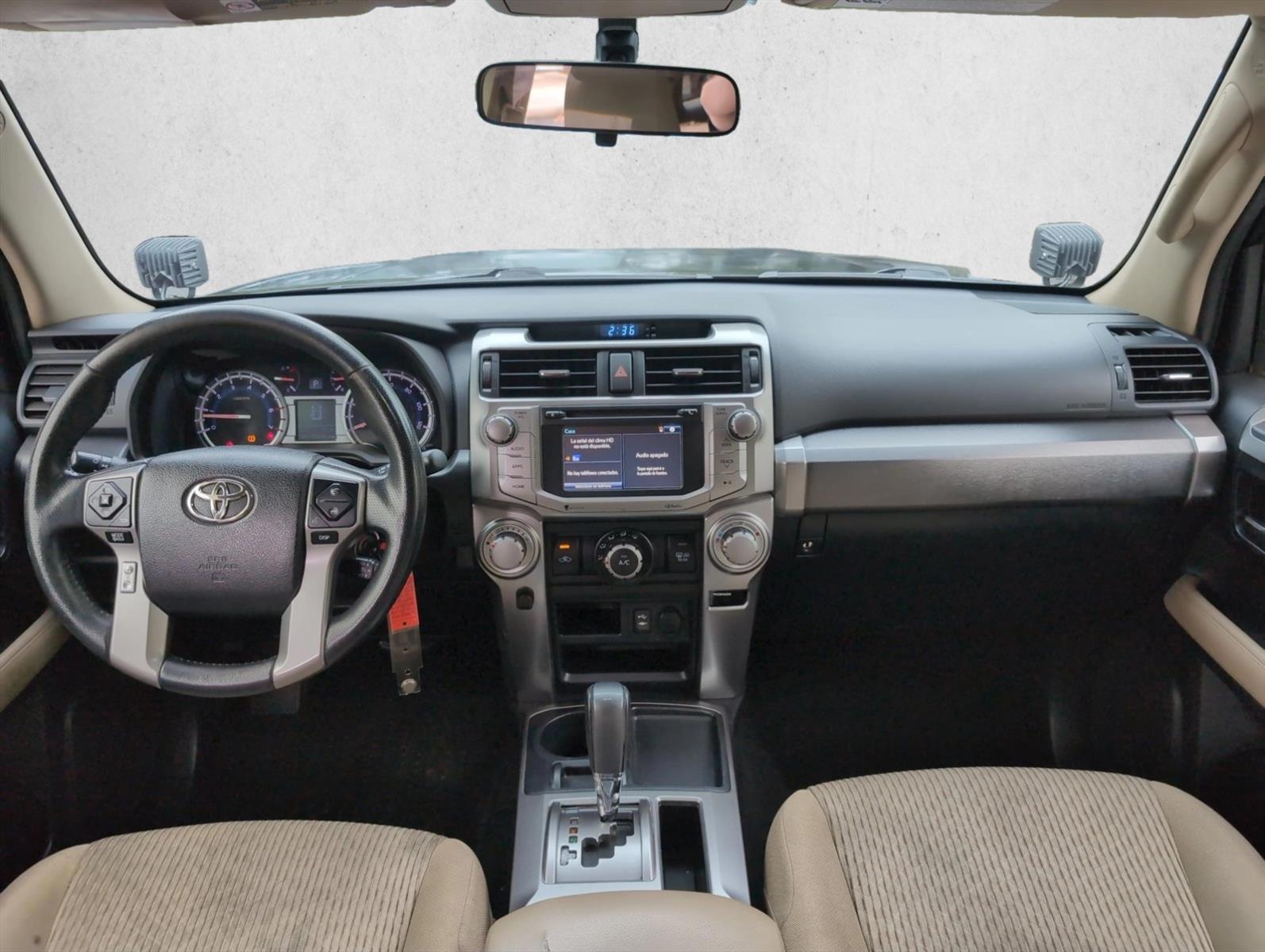Thumbnail: 2014 Toyota 4Runner - 3