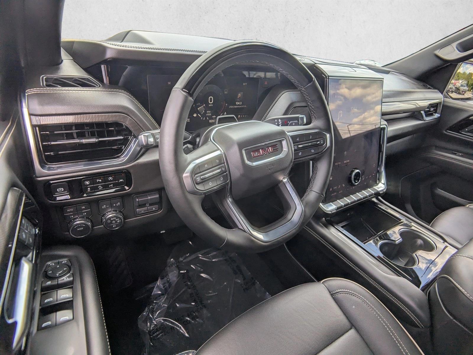 Thumbnail: 2025 GMC Yukon - 3