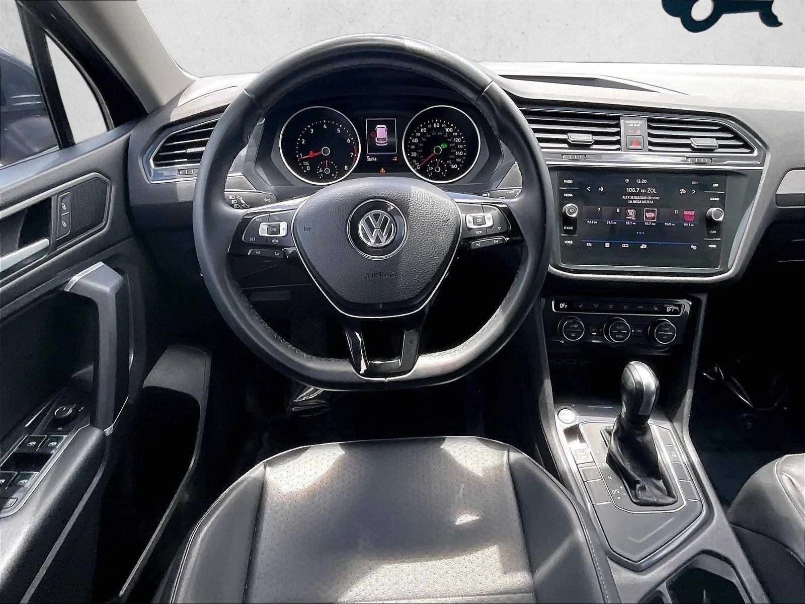 Thumbnail: 2020 Volkswagen Tiguan - 3