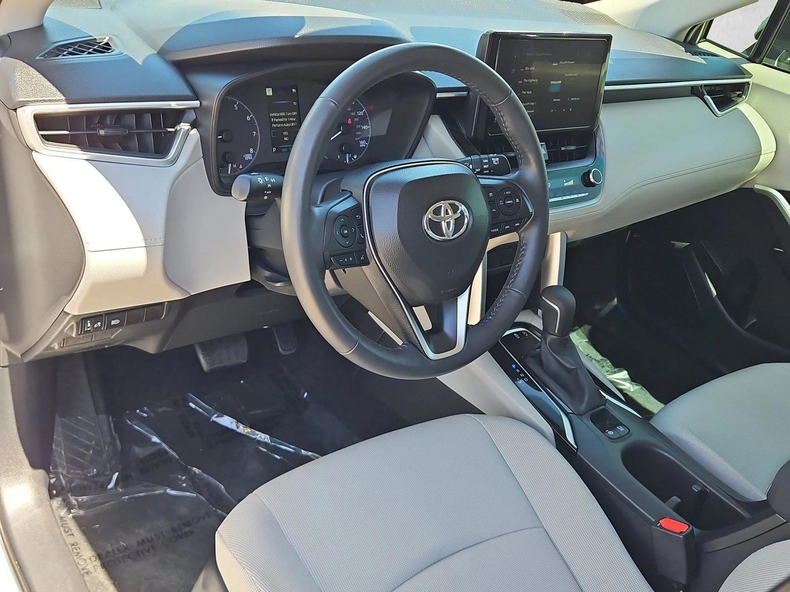 Thumbnail: 2023 Toyota Corolla Cross - 3