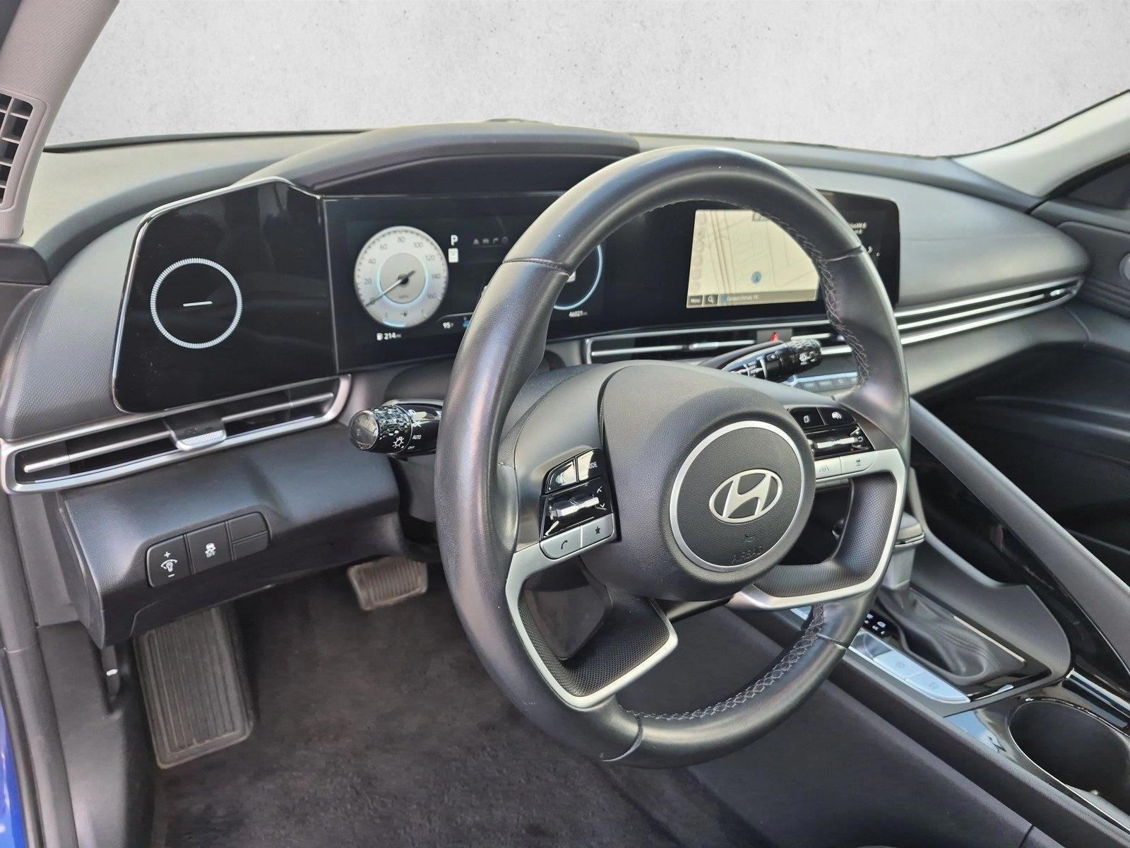 Thumbnail: 2025 Hyundai Elantra - 3