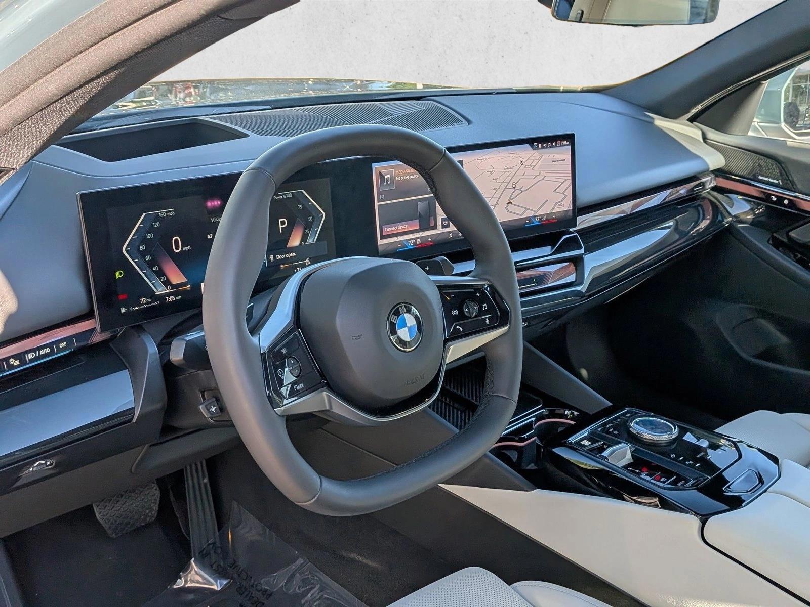 Thumbnail: 2026 BMW 5 Series - 3