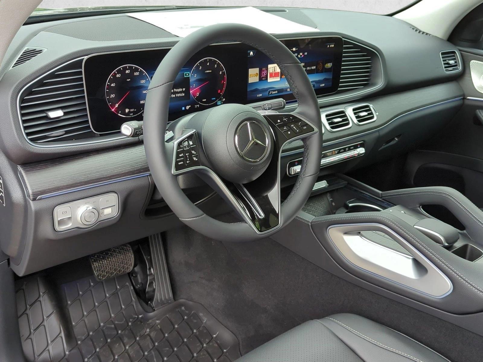 Thumbnail: 2026 Mercedes-Benz GLE - 3
