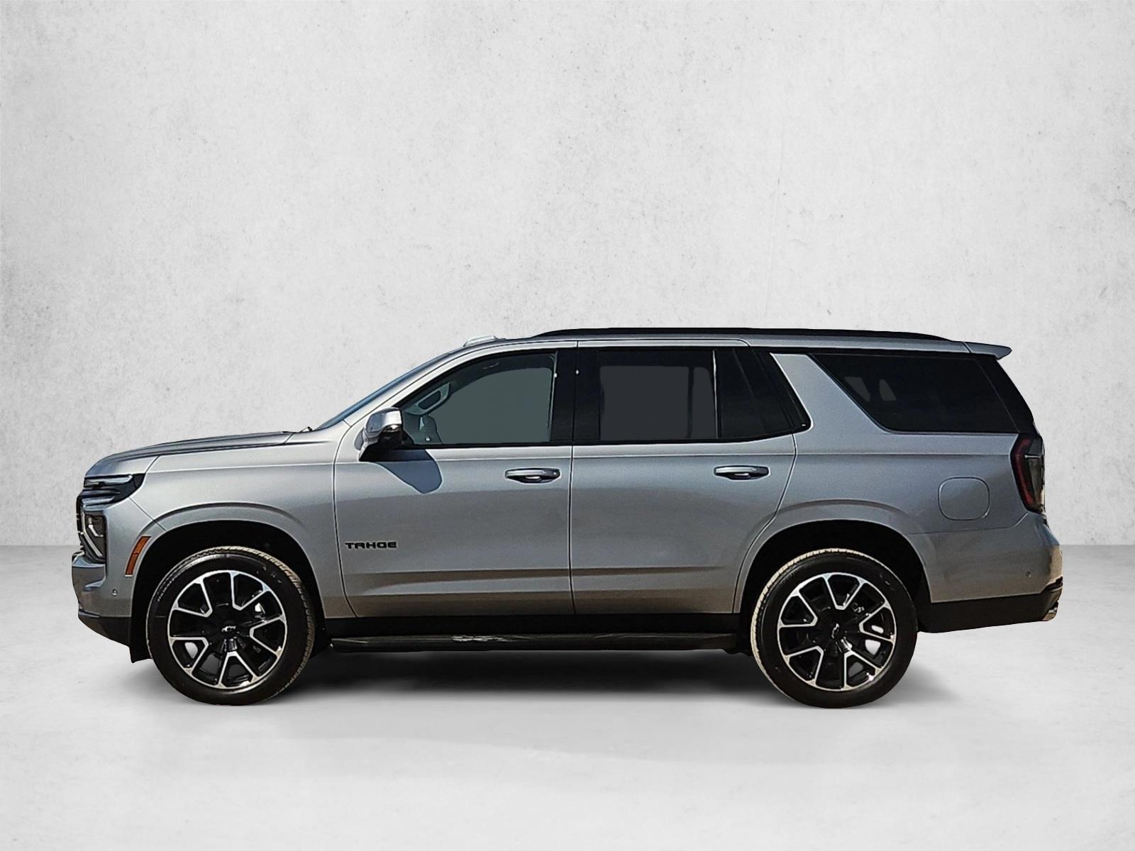 Thumbnail: 2027 Chevrolet Tahoe - 2
