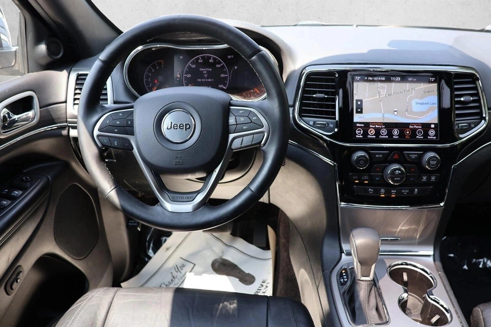 Thumbnail: 2019 Jeep Grand Cherokee - 3