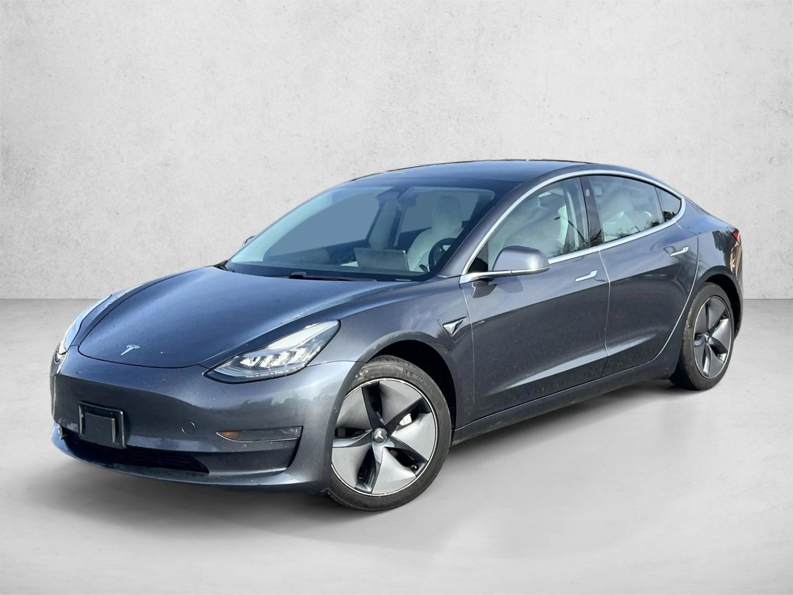 Thumbnail: 2019 Tesla Model 3 - 2
