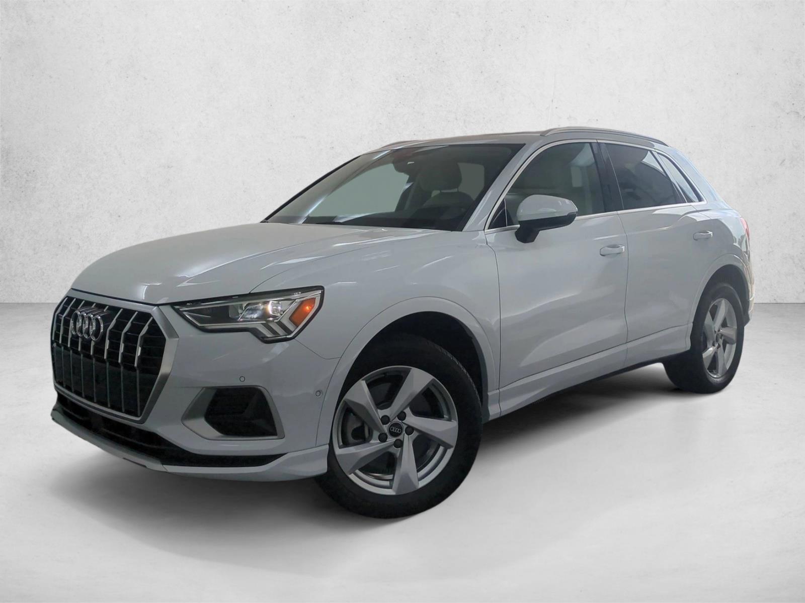 Thumbnail: 2021 Audi Q3 - 1