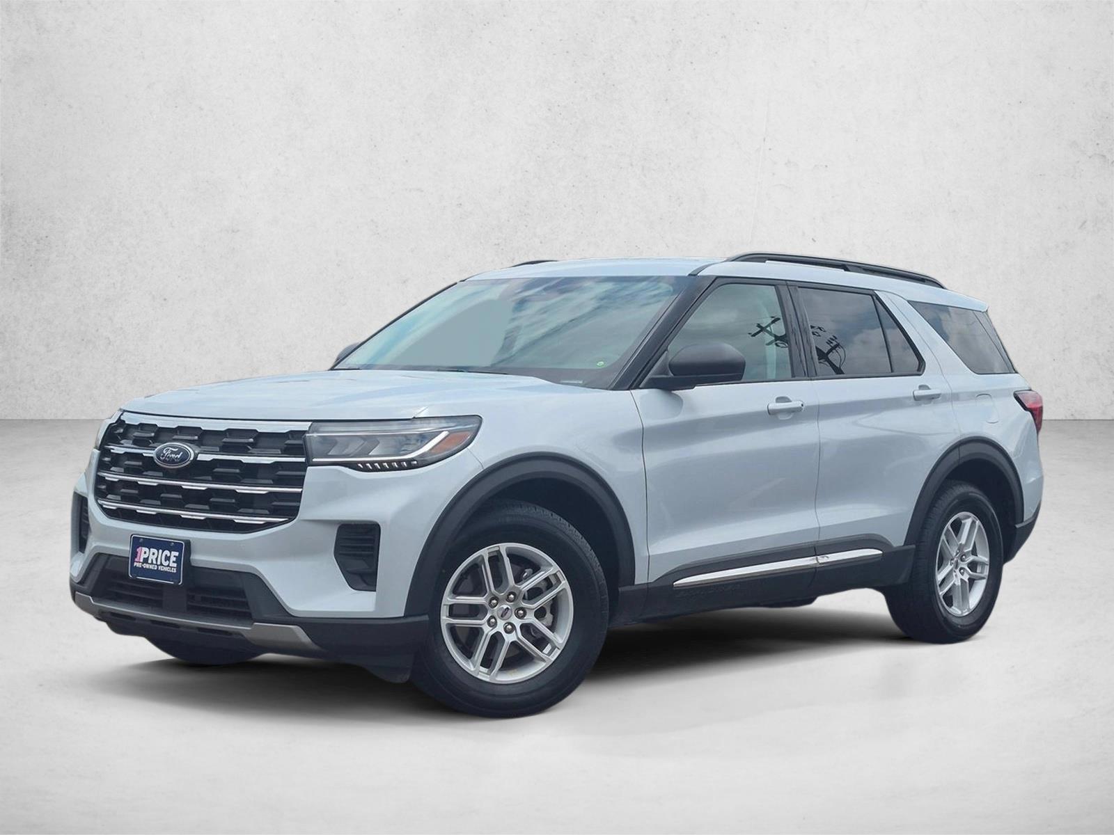 2025 Ford Explorer Active 4WD (PL535)'s photo