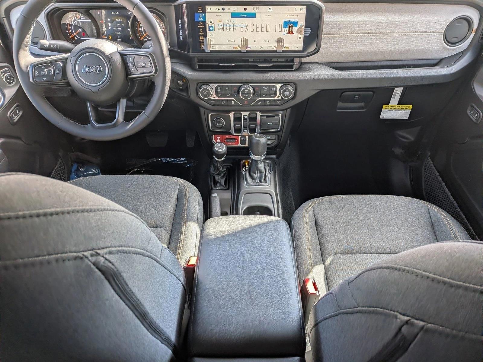 Thumbnail: 2026 Jeep Gladiator - 3