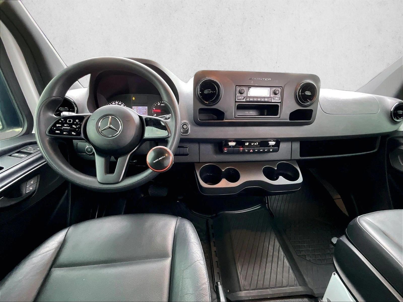 Thumbnail: 2022 Mercedes-Benz Sprinter - 3