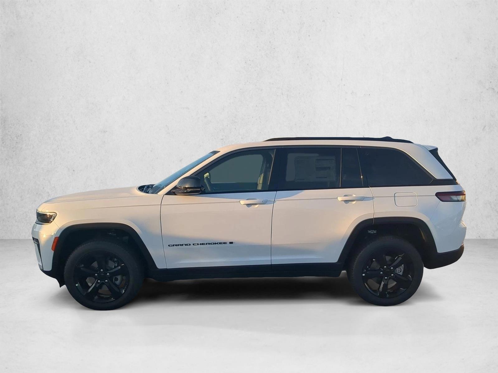 Thumbnail: 2026 Jeep Grand Cherokee - 2