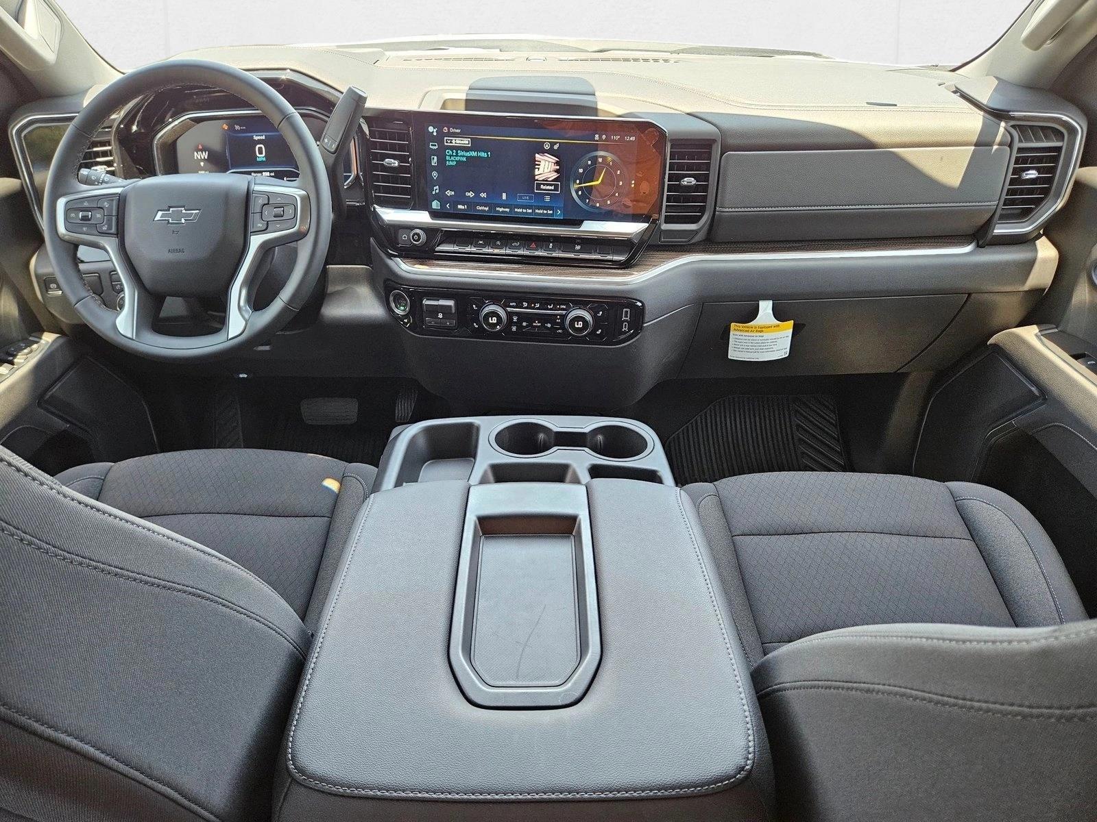 Thumbnail: 2025 Chevrolet Silverado 1500 - 3