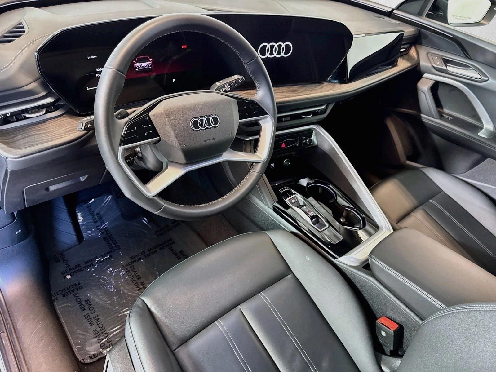 Thumbnail: 2025 Audi Q5 - 3
