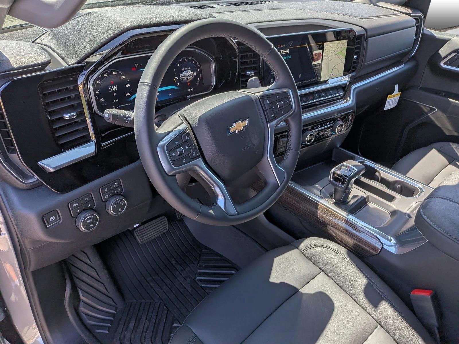 Thumbnail: 2026 Chevrolet Silverado 1500 - 3