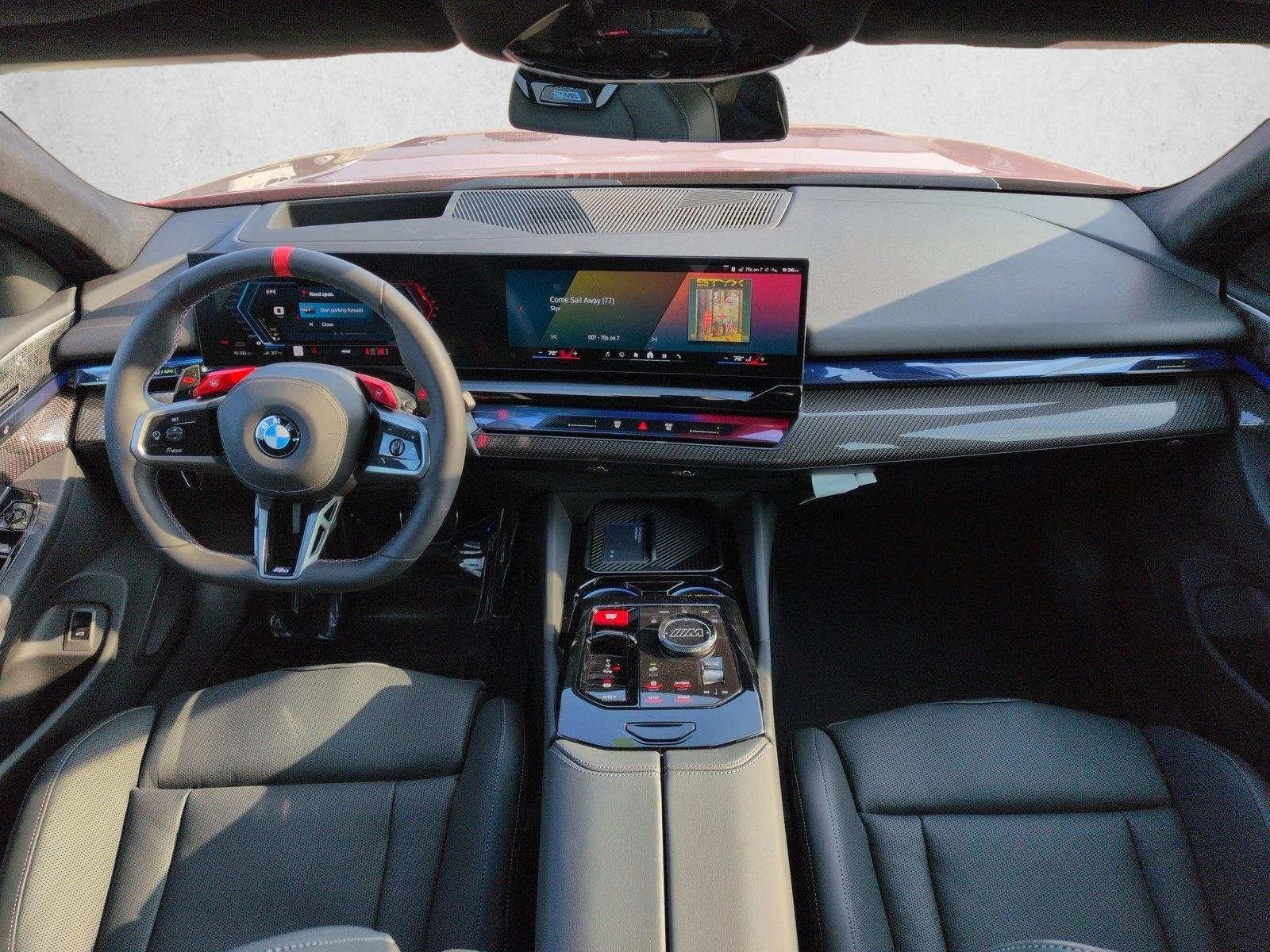 Thumbnail: 2026 BMW M5 - 3