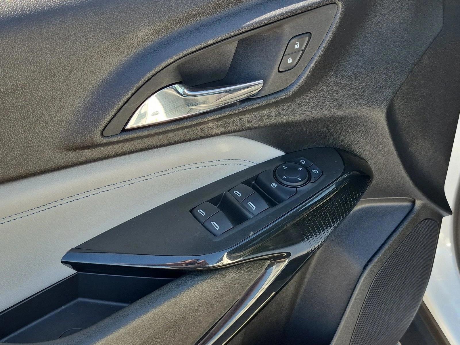 2025 Chevrolet Trax LT - Photo 11