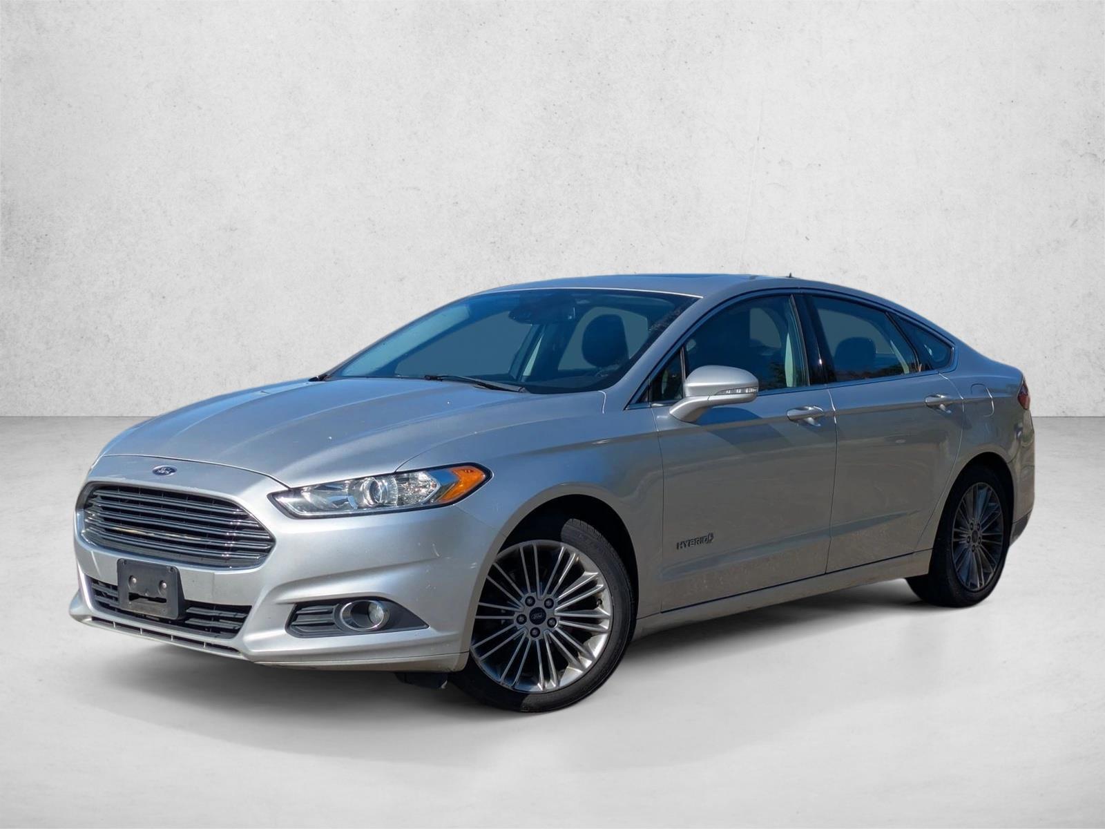 2013 Ford Fusion SE Hybrid