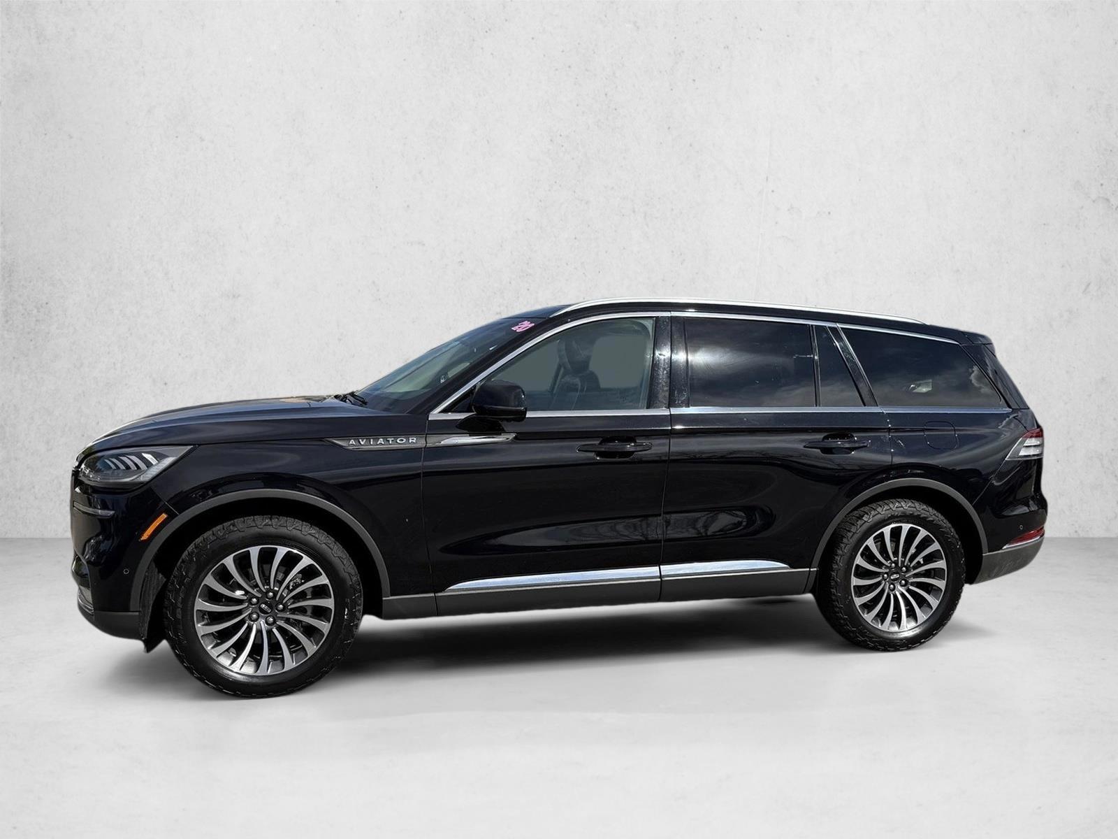 Thumbnail: 2020 Lincoln Aviator - 2