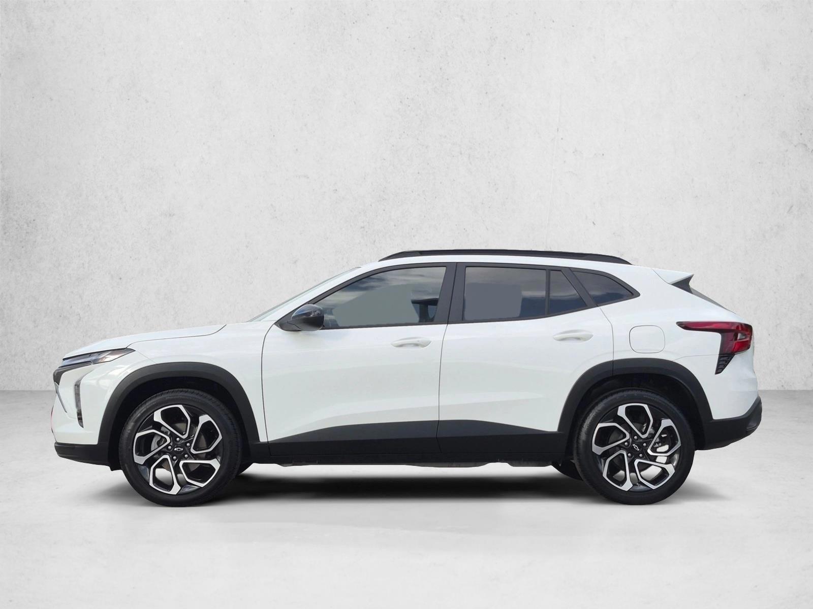 Thumbnail: 2025 Chevrolet Trax - 2