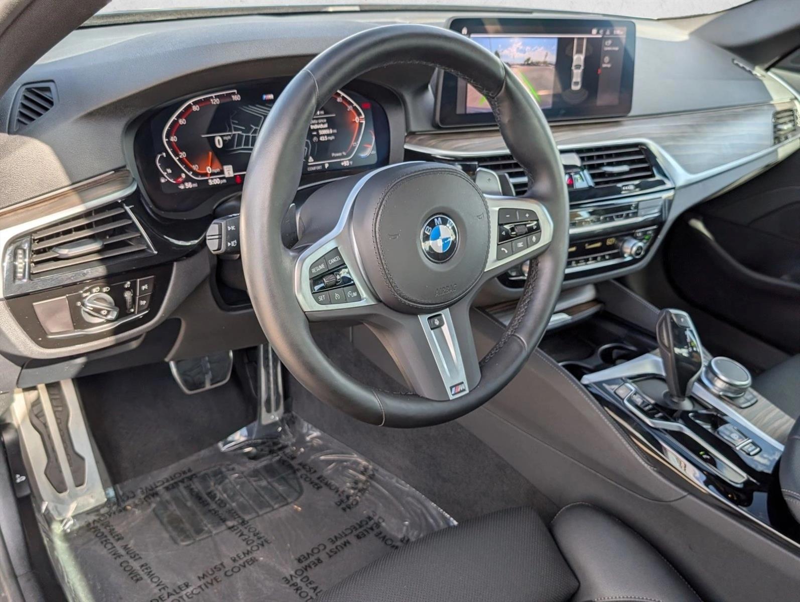 Thumbnail: 2023 BMW 5 Series - 3