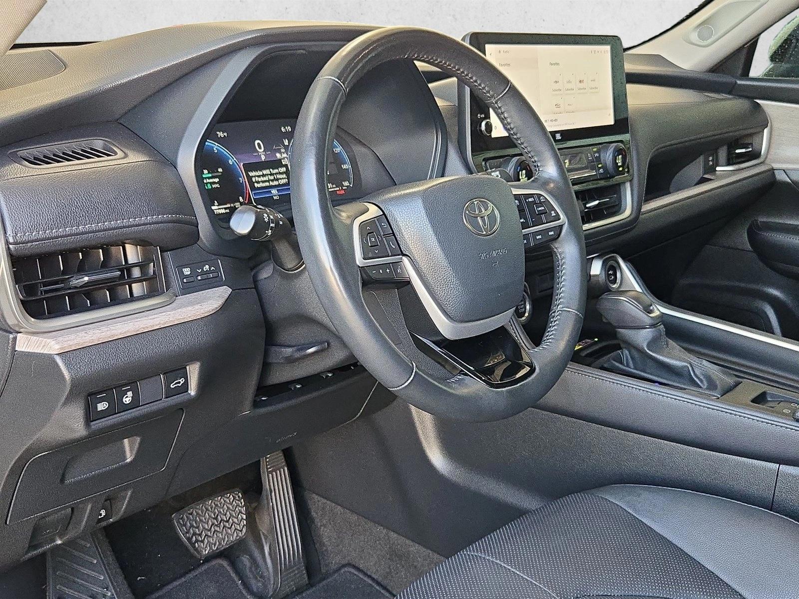 Thumbnail: 2024 Toyota Grand Highlander - 3