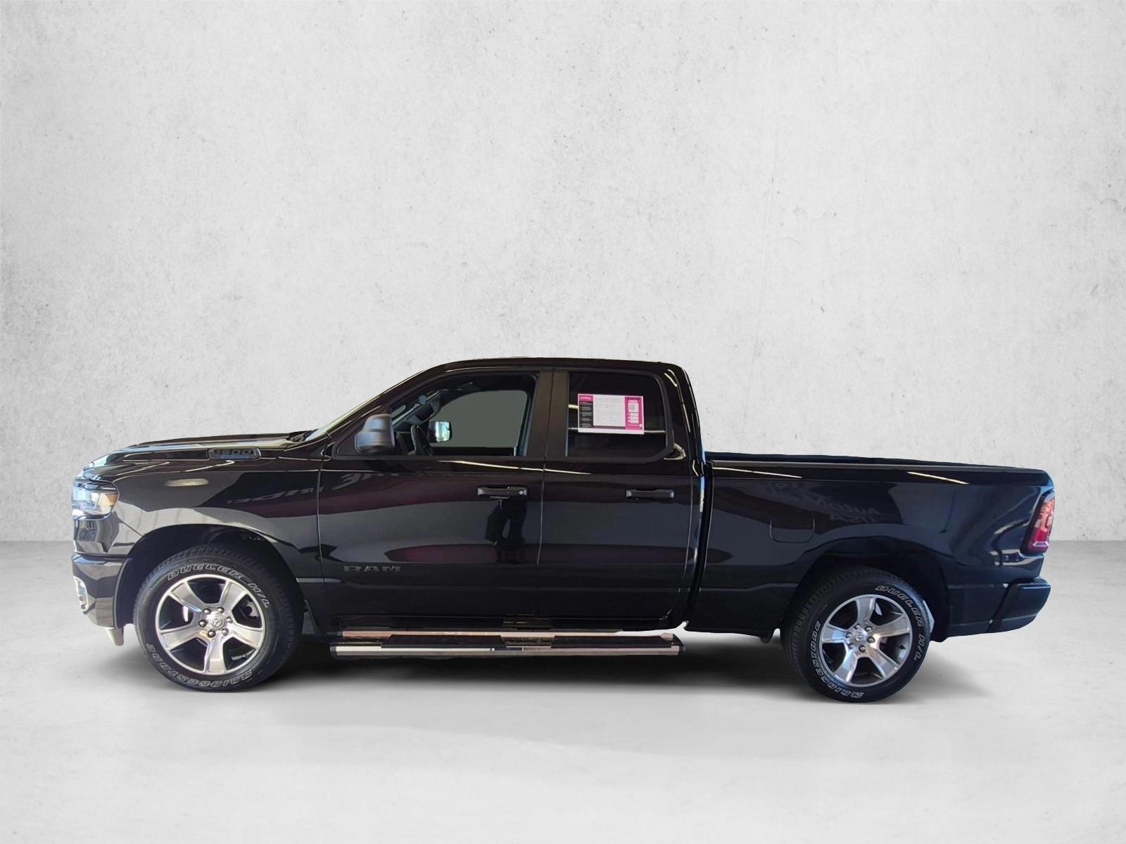 Thumbnail: 2025 RAM 1500 - 2