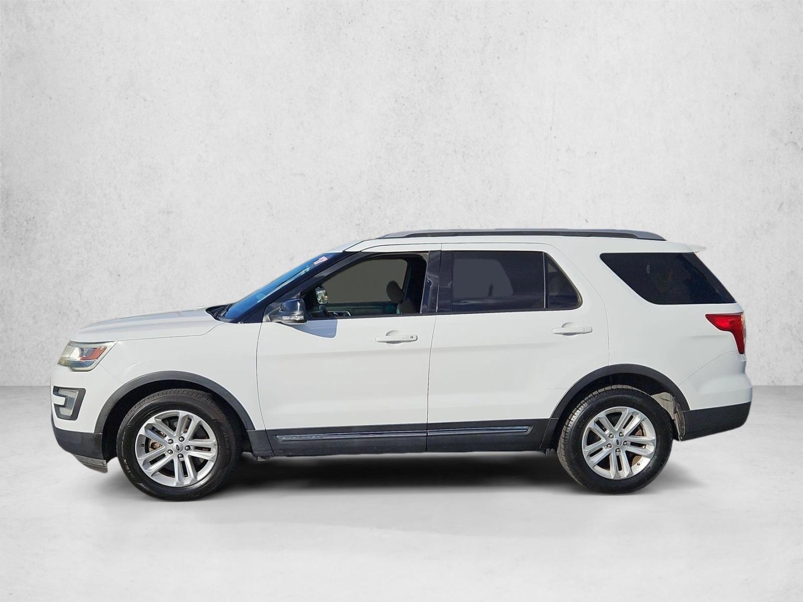 Thumbnail: 2017 Ford Explorer - 2