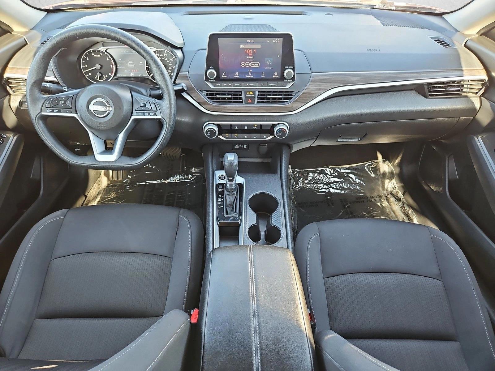 Thumbnail: 2025 Nissan Altima - 4