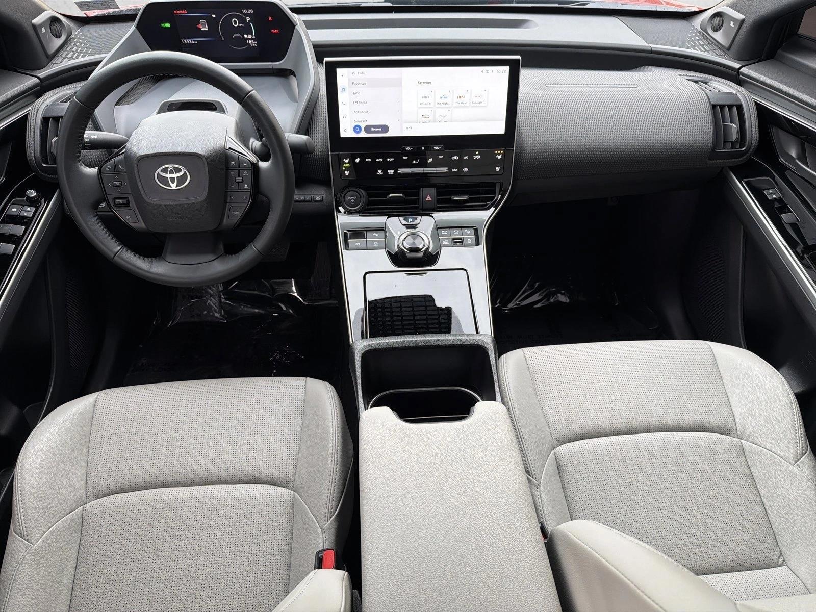 Thumbnail: 2024 Toyota bZ4X - 3