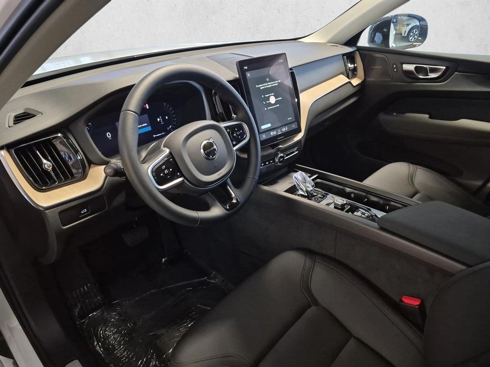 Thumbnail: 2026 Volvo XC60 - 3