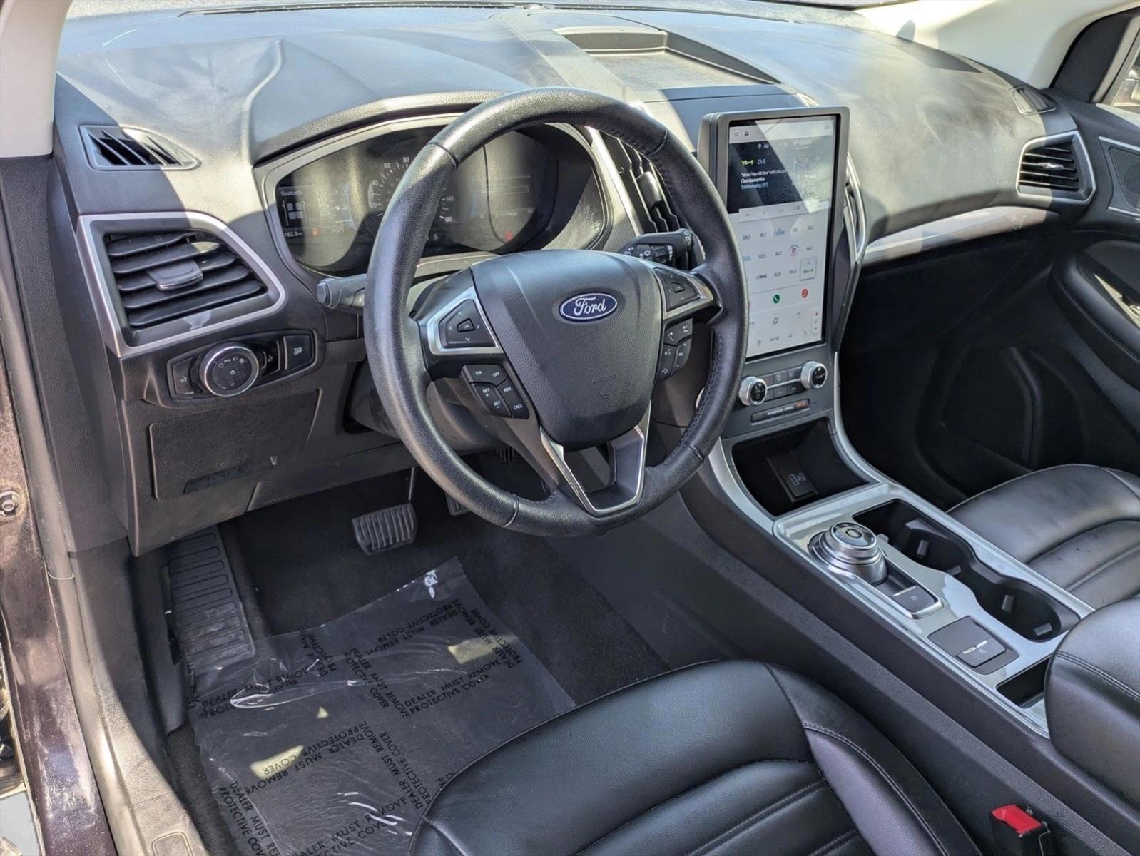 Thumbnail: 2024 Ford Edge - 3