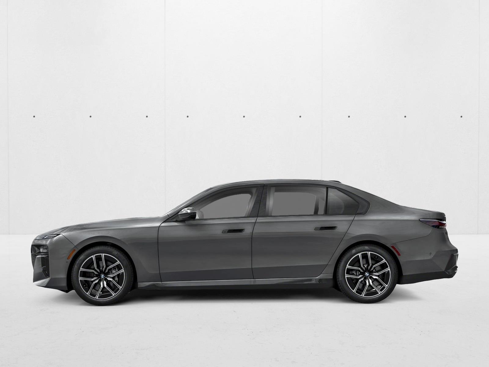 Thumbnail: 2026 BMW 7 Series - 2