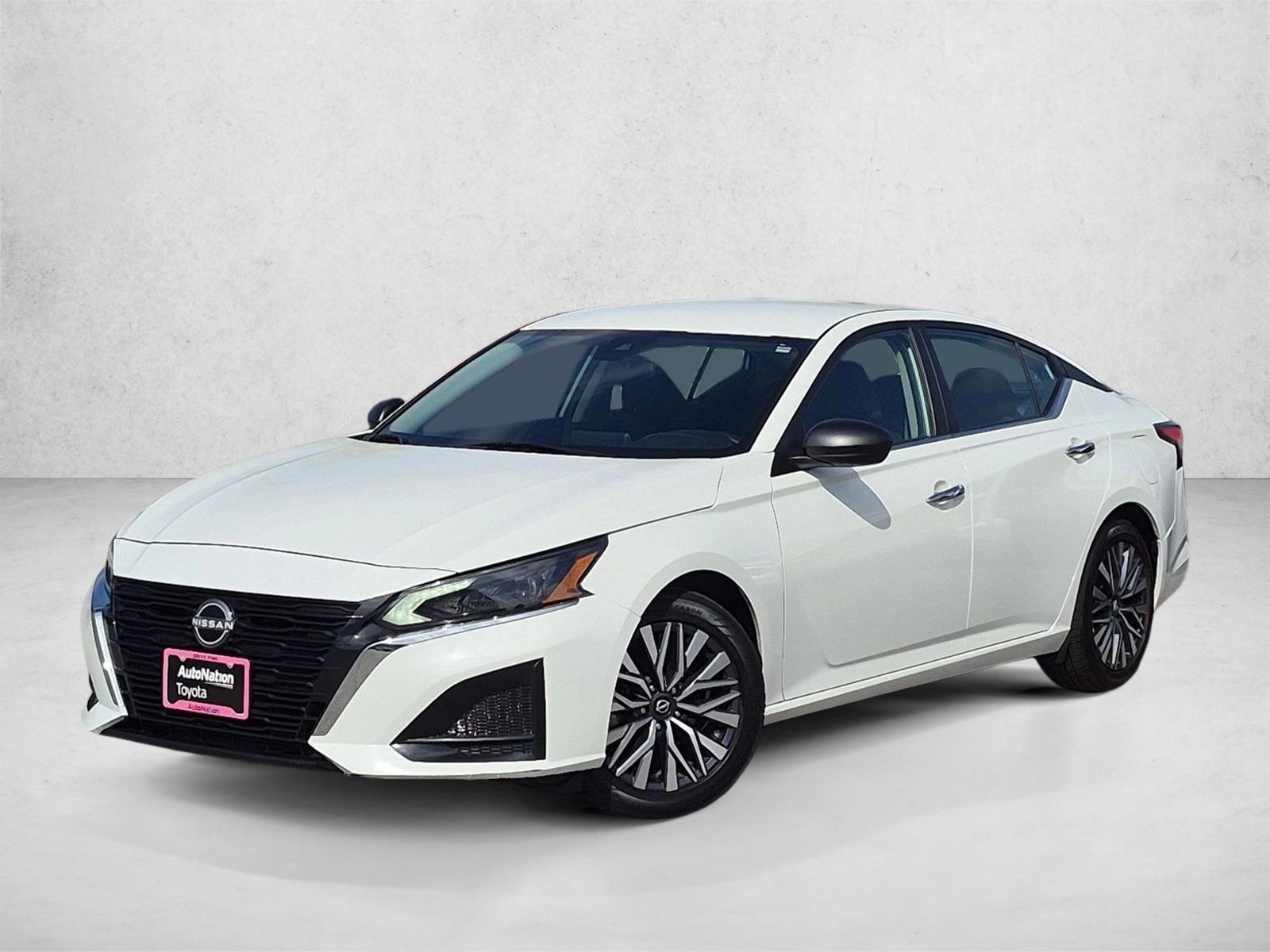 Thumbnail: 2025 Nissan Altima - 1