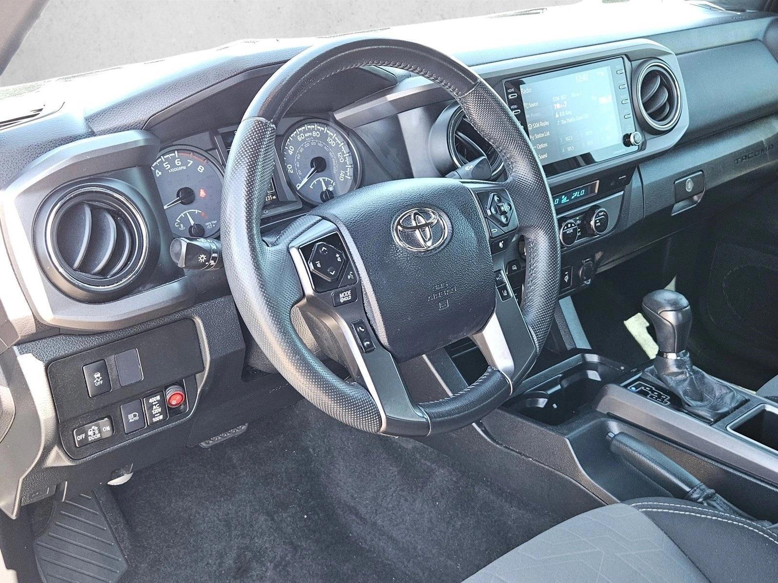 Thumbnail: 2022 Toyota Tacoma - 3