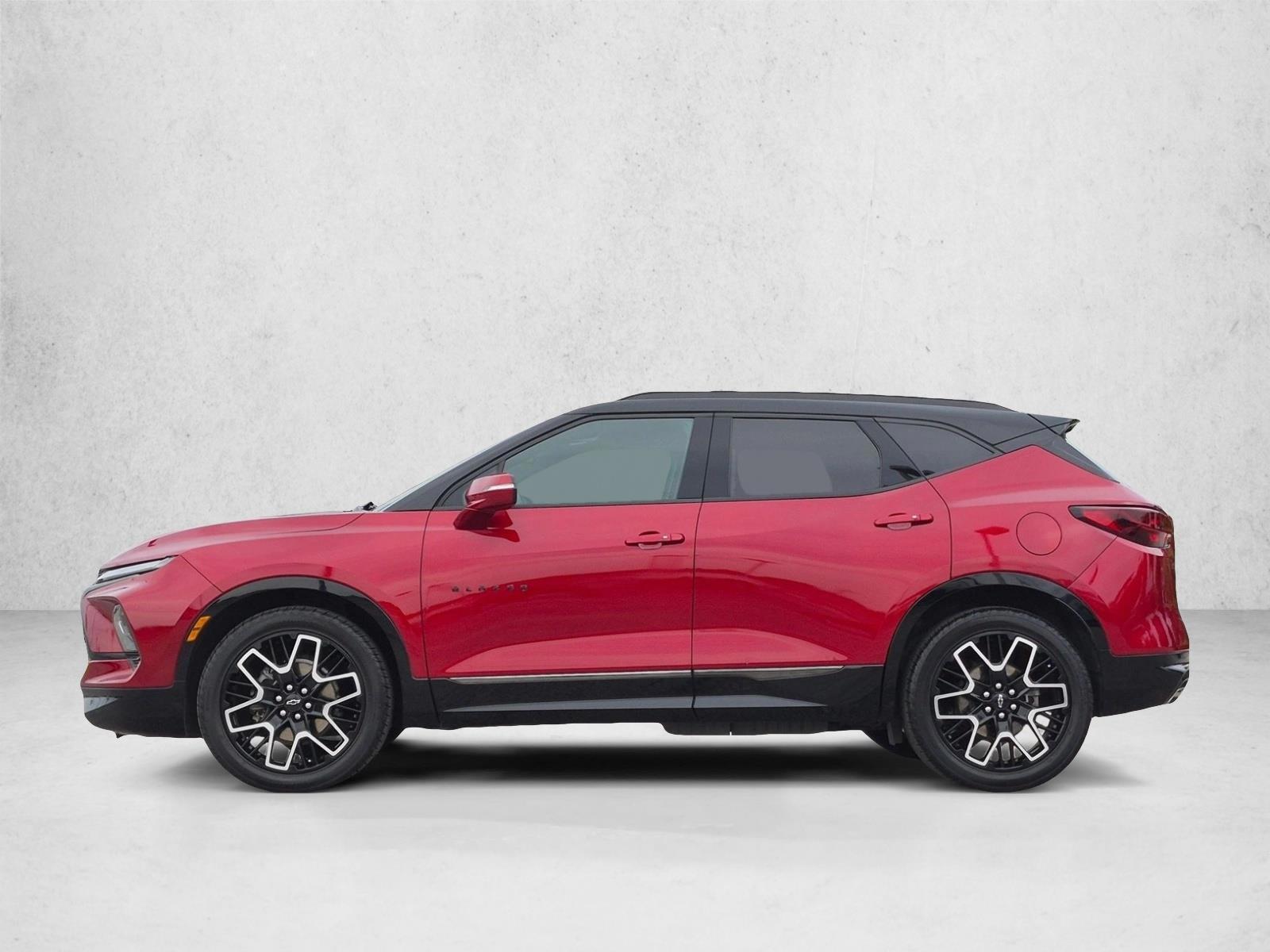 Thumbnail: 2023 Chevrolet Blazer - 2