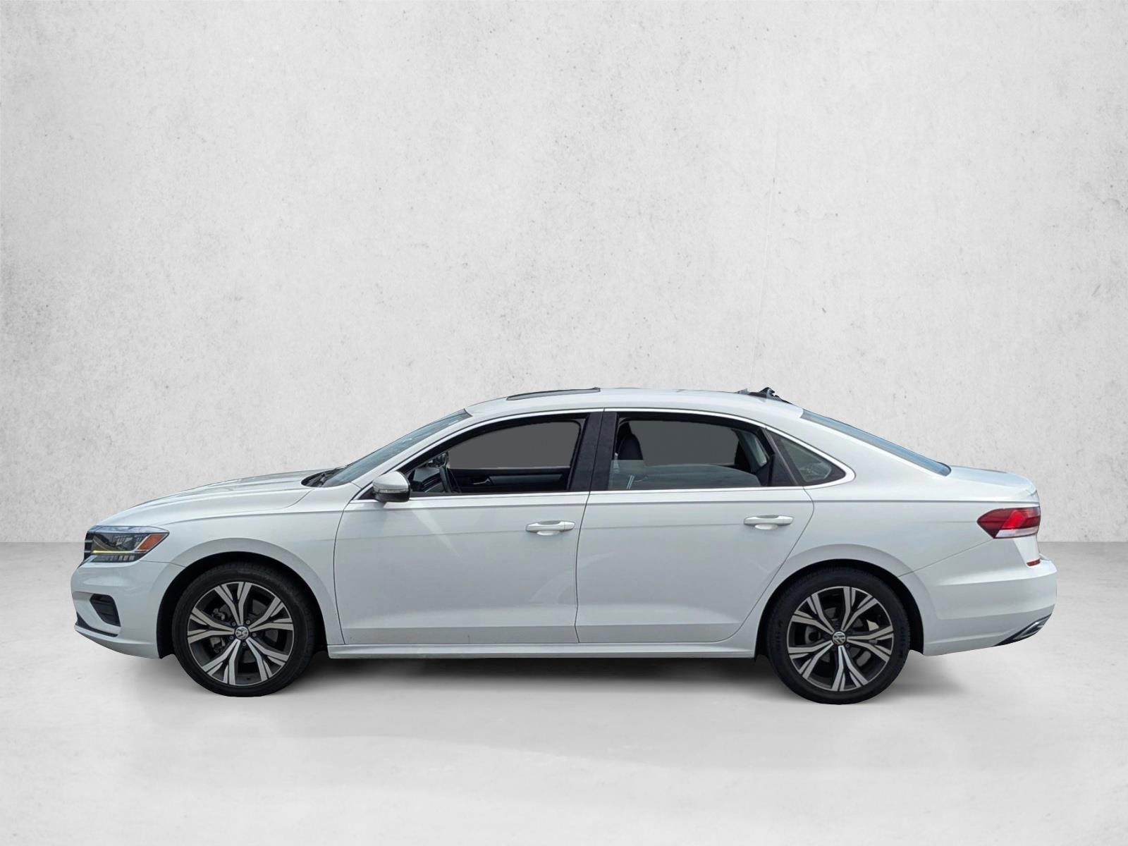 Thumbnail: 2022 Volkswagen Passat - 2