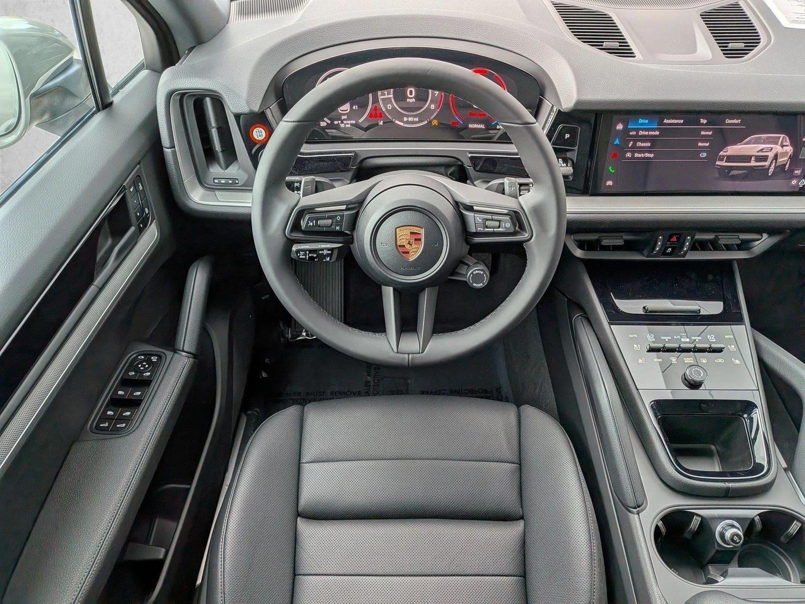 Thumbnail: 2026 Porsche Cayenne - 3