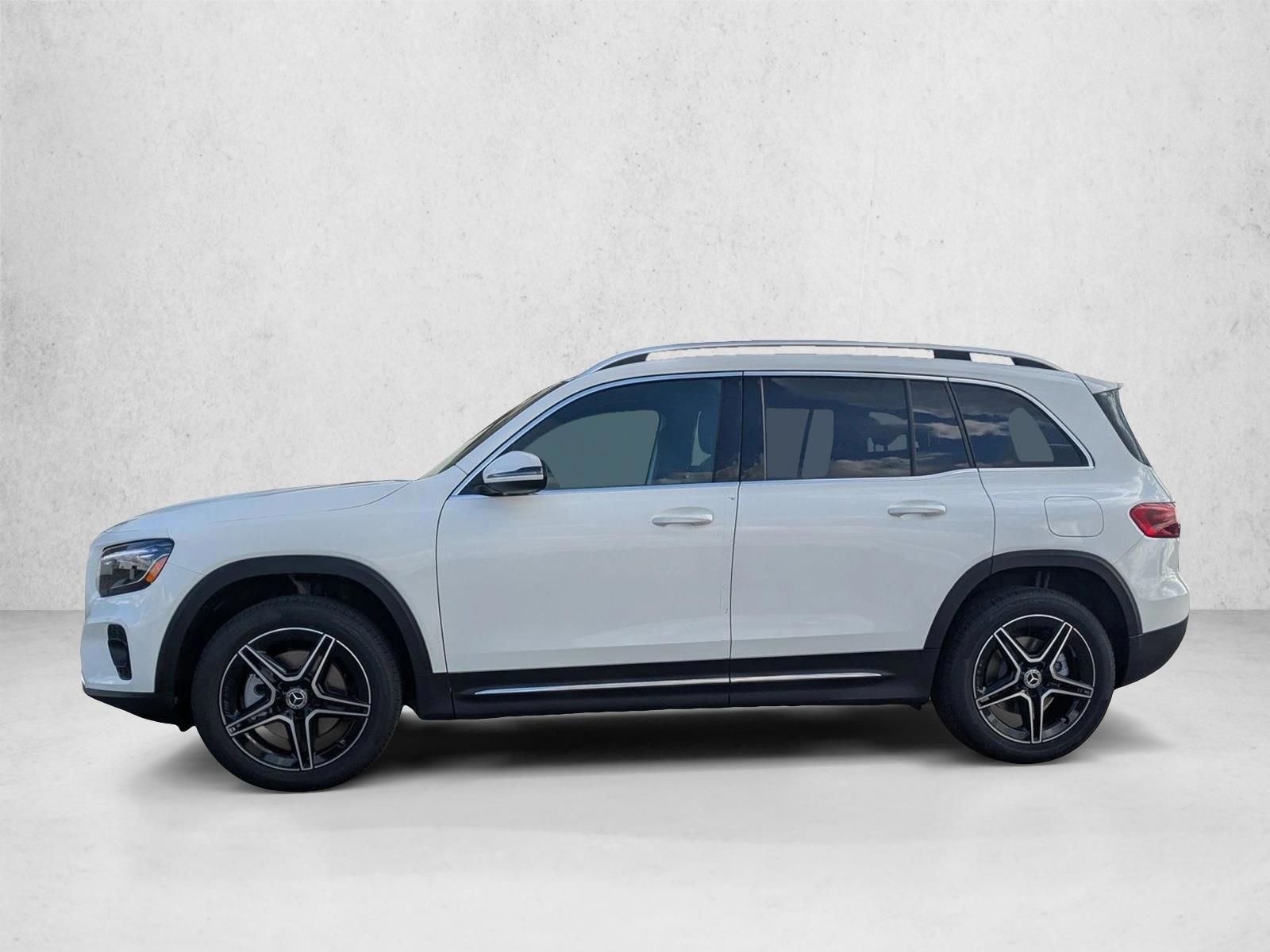 Thumbnail: 2026 Mercedes-Benz GLB - 2