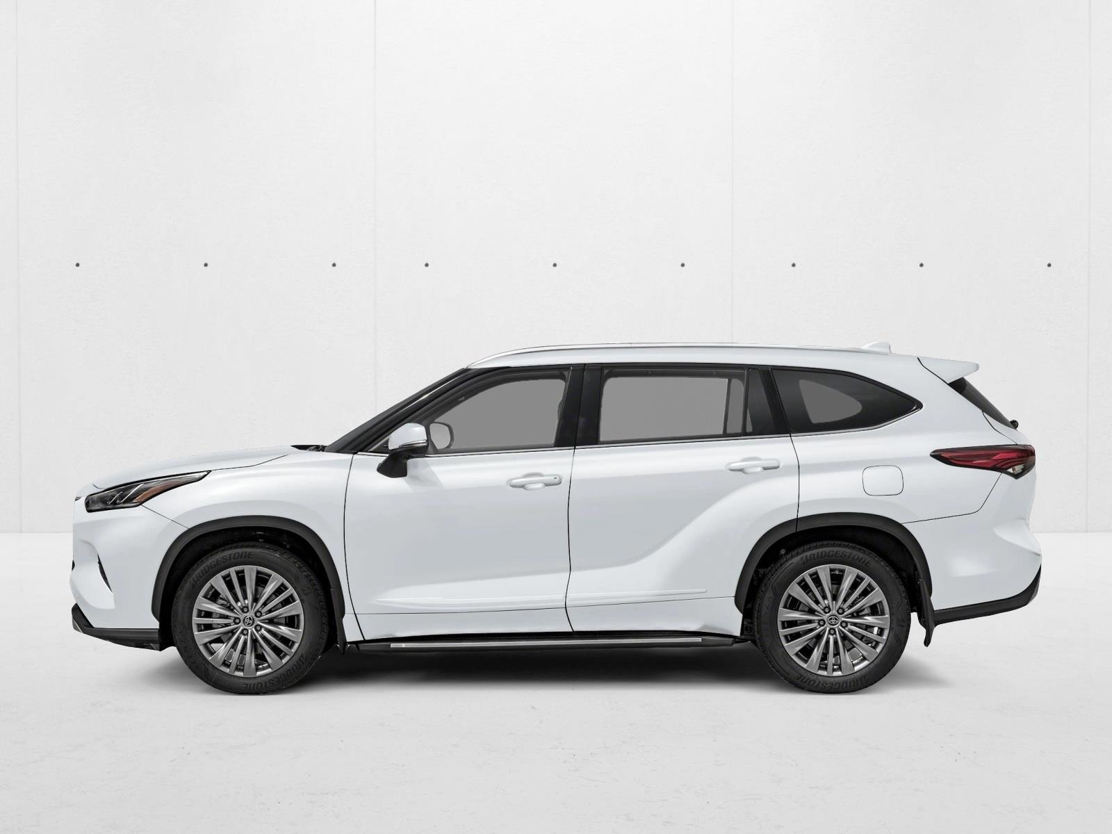 Thumbnail: 2026 Toyota Highlander - 2