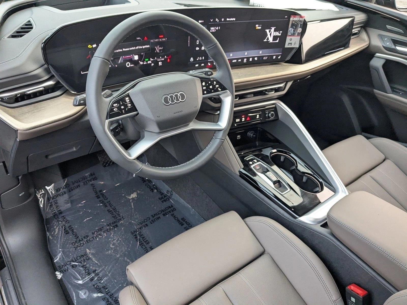 Thumbnail: 2025 Audi Q5 - 3